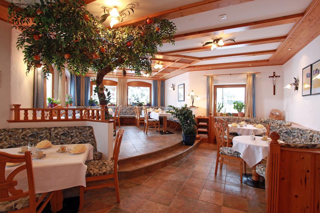 Landhotel Eva Kirchberg in Tirol Ngoại thất bức ảnh