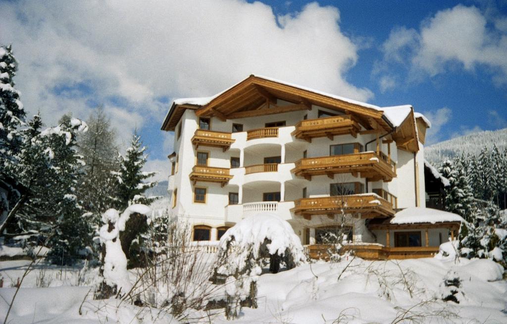 Landhotel Eva Kirchberg in Tirol Ngoại thất bức ảnh